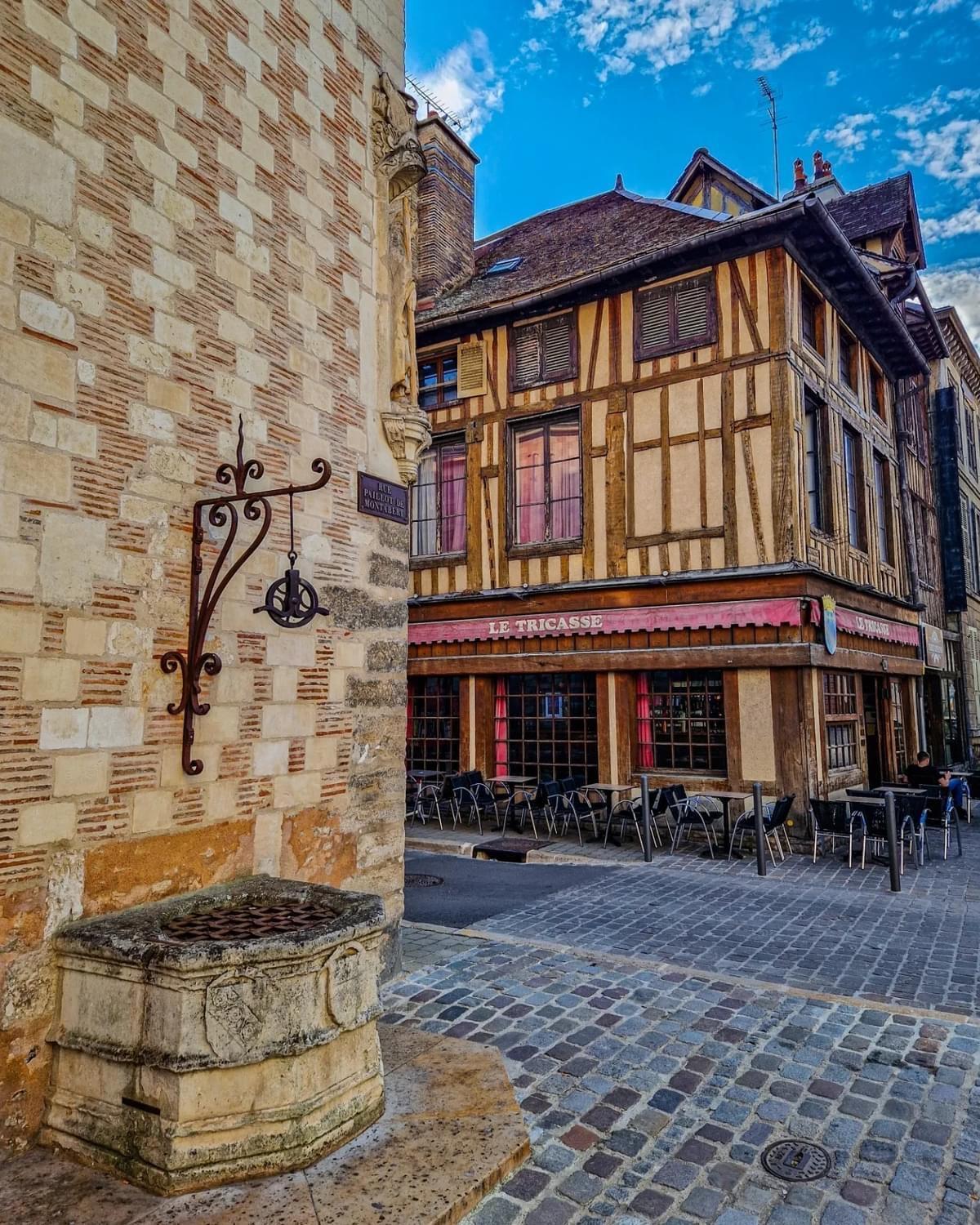 Ferienwohnung Le Sacre Troyes Exterior foto